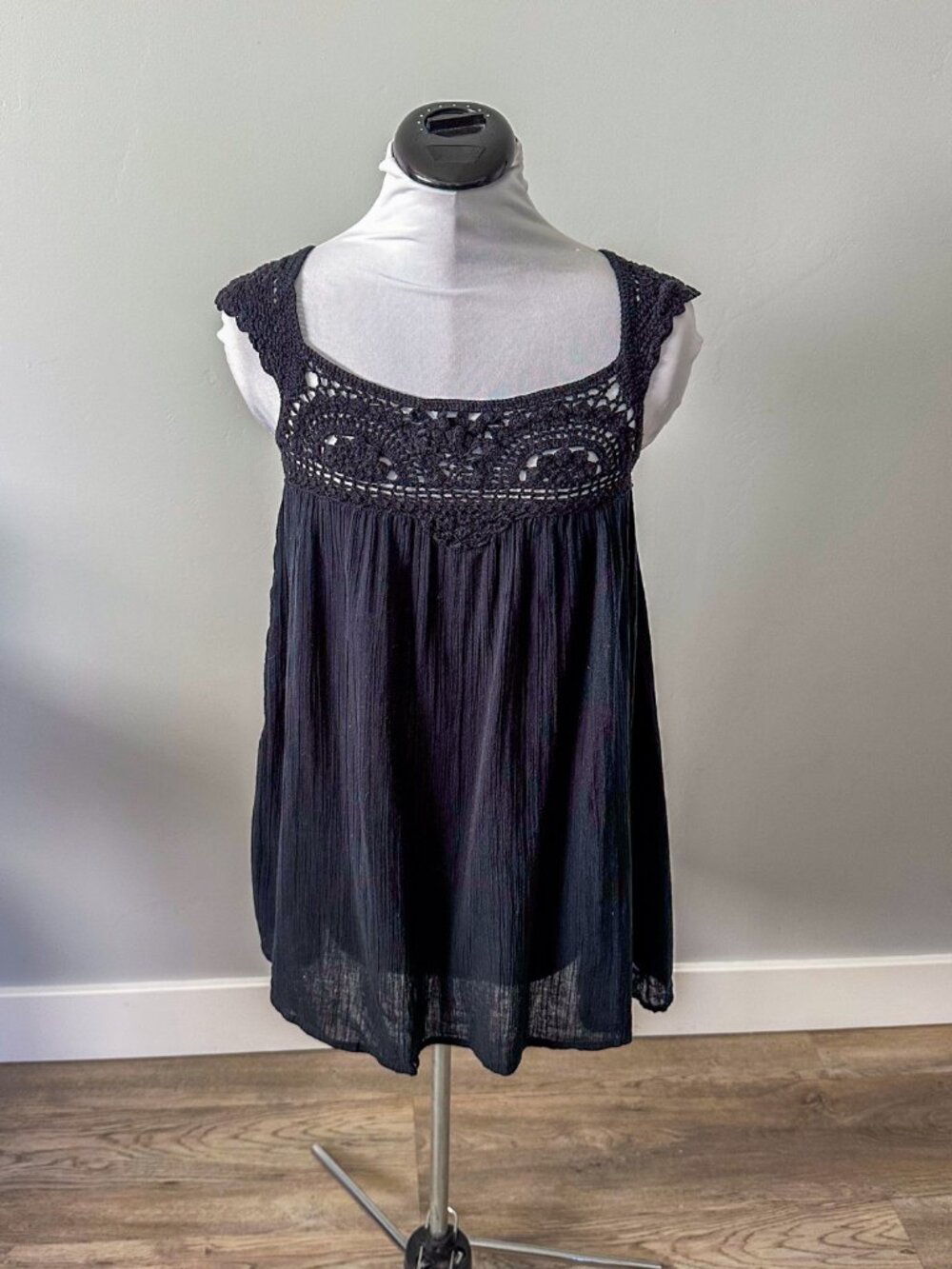 Urban Outfitters Kimchi Blue Black Crochet Tunic Top